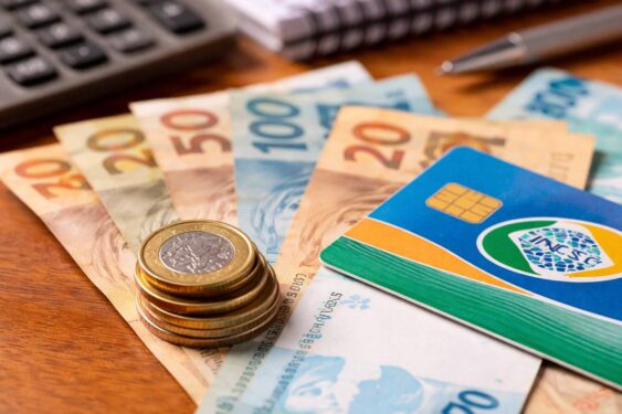 Dinheiro do aumento do INSS