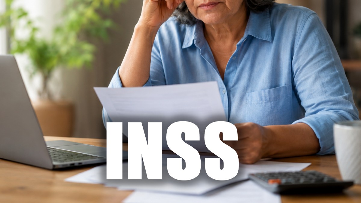 Trabalhou sem carteira ou deixou de pagar o INSS? Advogada especialista explica como regularizar para se aposentar