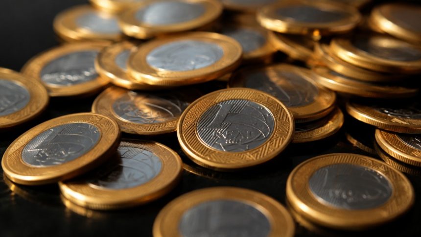 Taxas do Tesouro Direto sobem novamente em meio a preocupações com petróleo e inflação