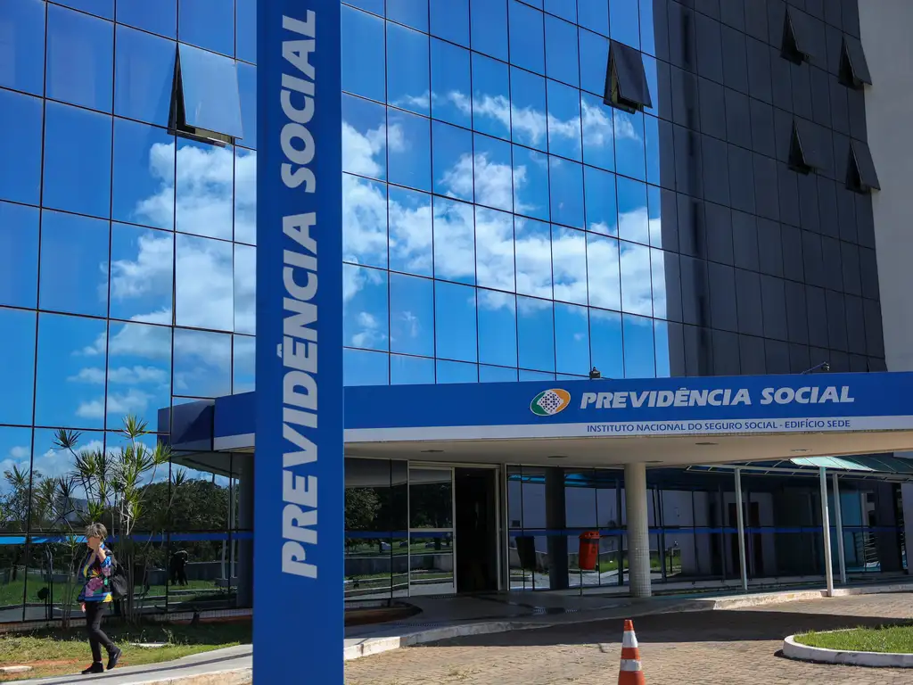 Por