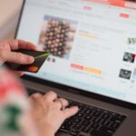 Brasileiros que adoram comprar pela internet podem ser afetados por nova regra do governo
