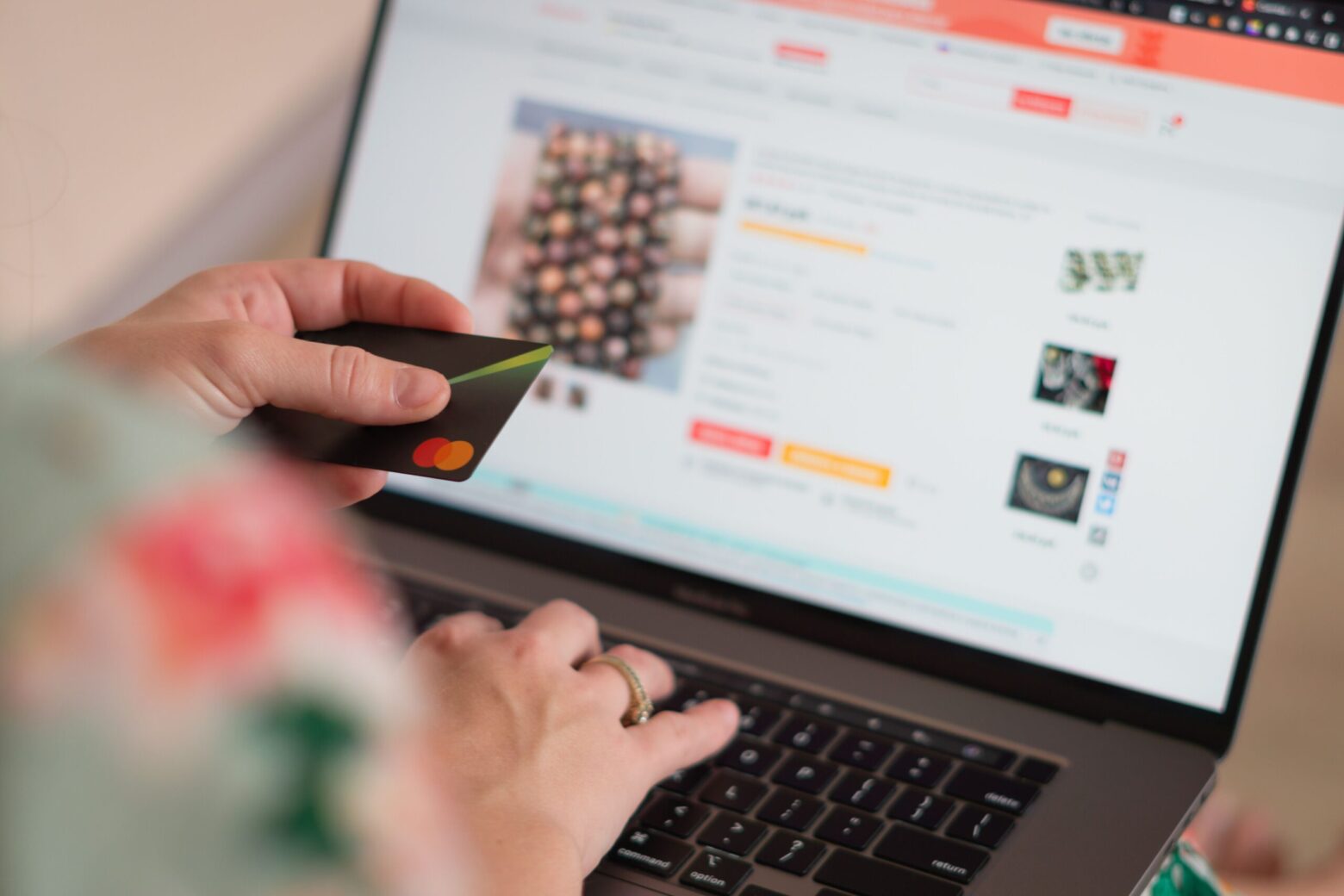 Brasileiros que adoram comprar pela internet podem ser afetados por nova regra do governo
