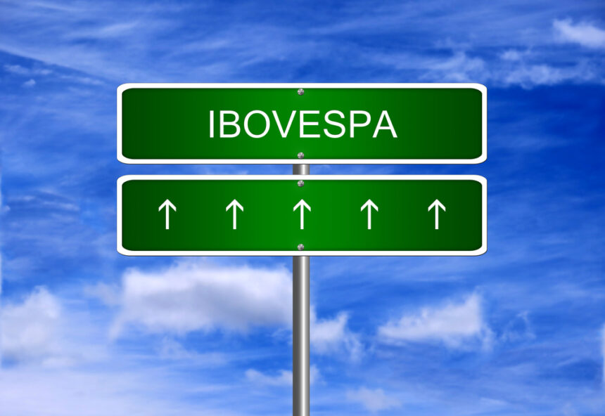 Ibovespa avança impulsionado por petróleo, balanços e tensões geopolíticas