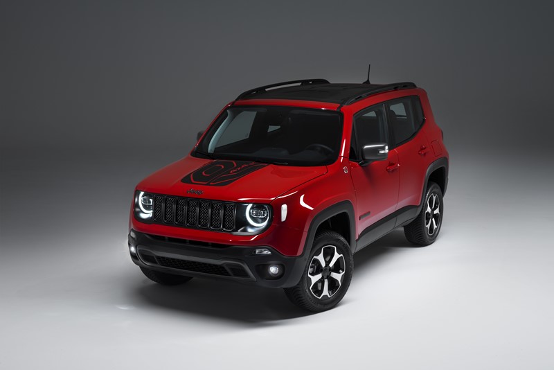 Renegade híbrido da Jeep por R$ 158.690 não entrega a economia esperada.