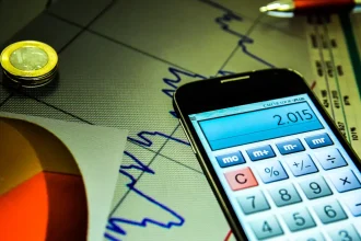 PIB do Brasil crescerá 2,4% em 2026, diz FMI após elevar previsão