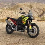 São Paulo Yellow marca a estreia da BMW F 900 GS Pro no Brasil por R$ 93.990.