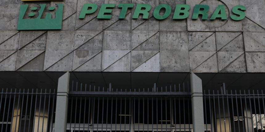 Petrobras identifica presença de hidrocarbonetos em poço no Amapá